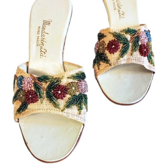 1960s Vintage Never Worn Wooden Carved Tropical Wedge Shoes Sandals With Beads 7 - Picture 4 of 9